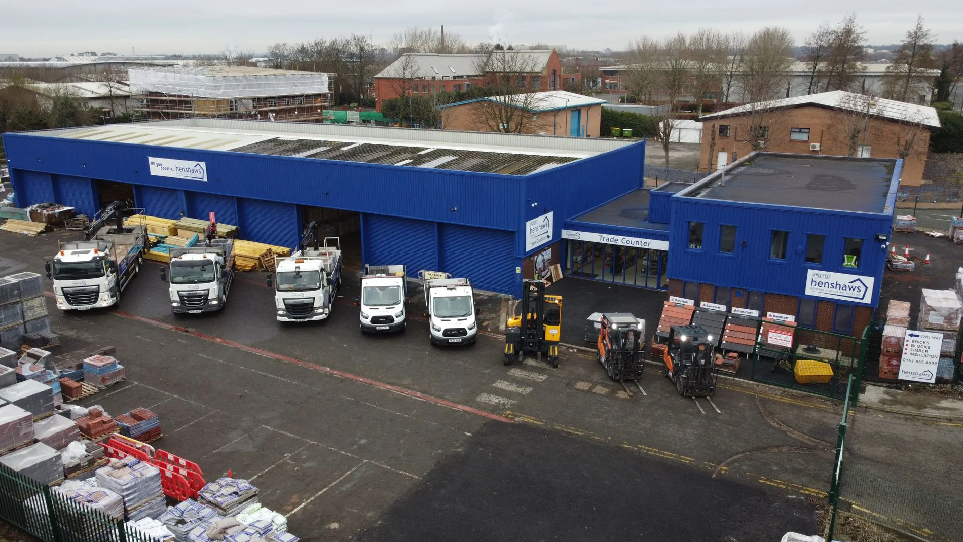 Henshaws Building & Roofing Supplies | Ecommerce Manchester